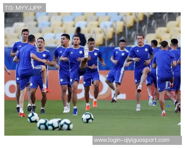 中日德兰与广州队激战正酣比分悬念引发球迷热议 中日德兰与广州队激战正酣比分悬念引发球迷热议